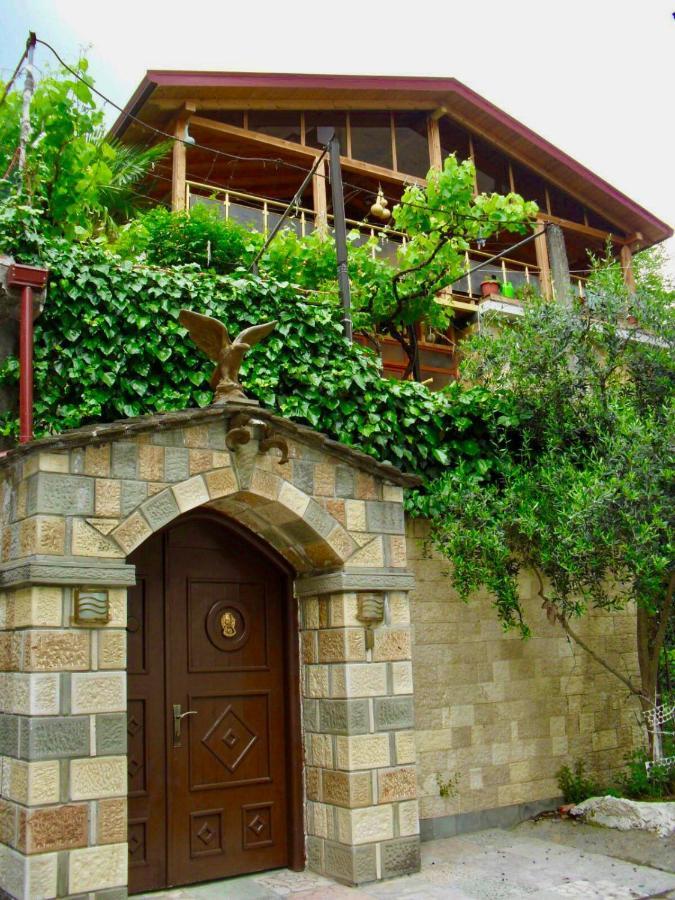 Alimeti Guesthouse Berati Exterior foto